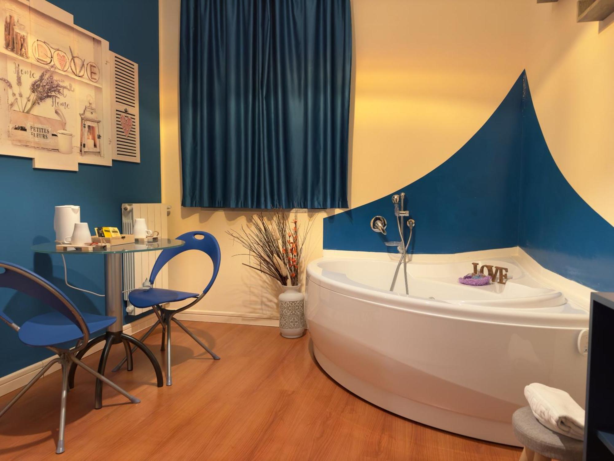 Bracco Rooms & Suites - Boutique Hotel Nel Centro Storico Di Matera Bagian luar foto
