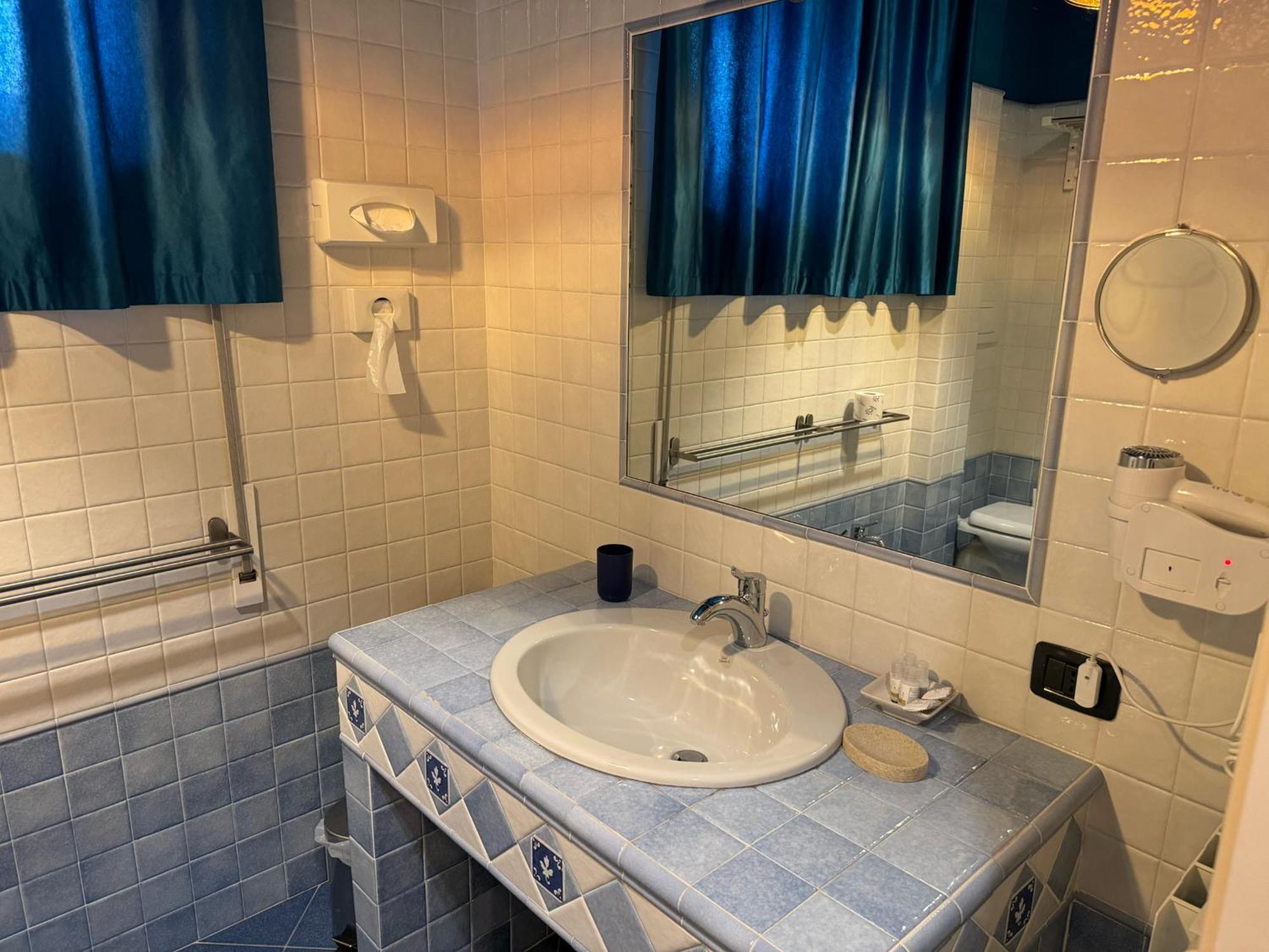 Bracco Rooms & Suites - Boutique Hotel Nel Centro Storico Di Matera Bagian luar foto