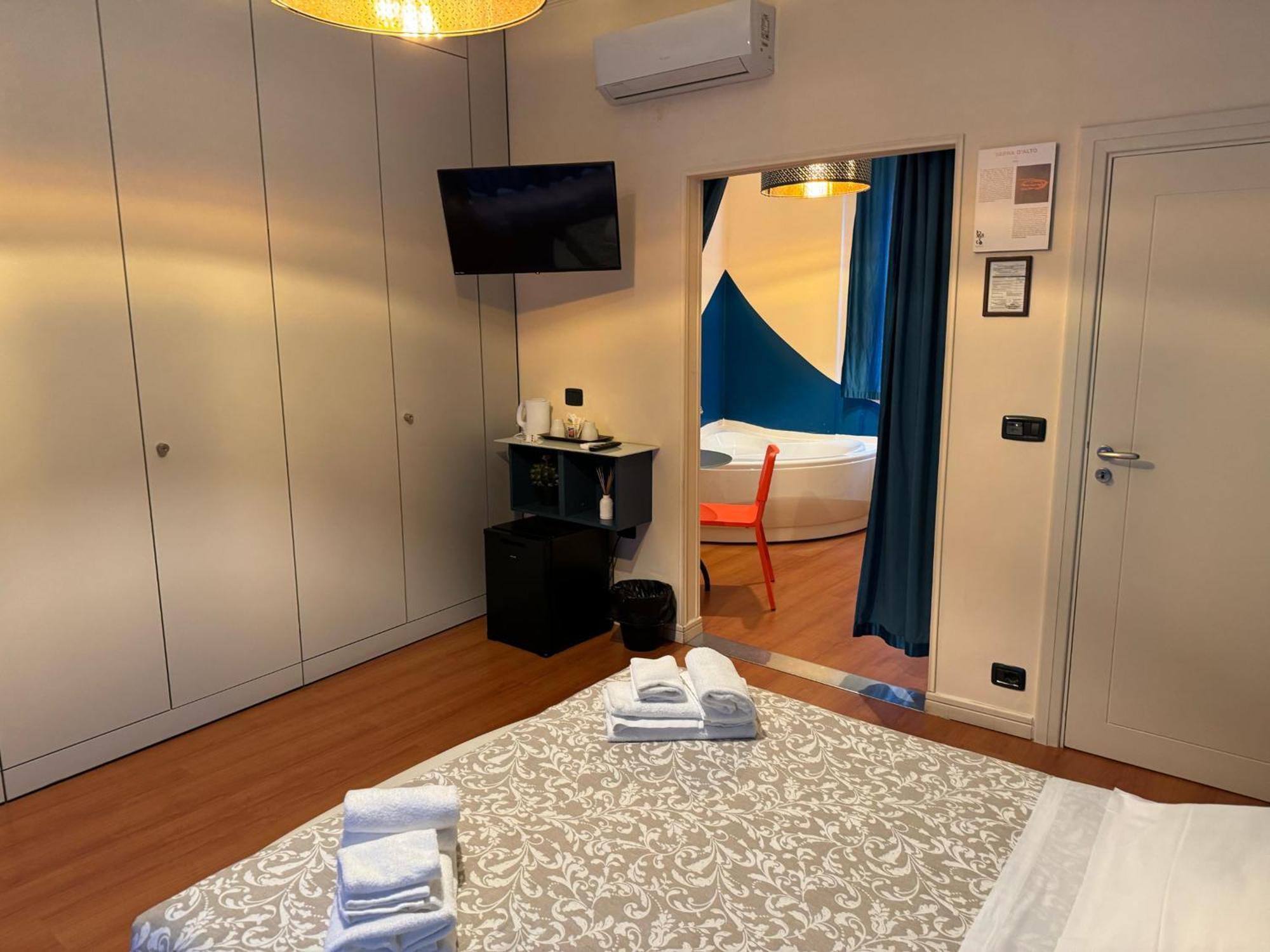 Bracco Rooms & Suites - Boutique Hotel Nel Centro Storico Di Matera Bagian luar foto